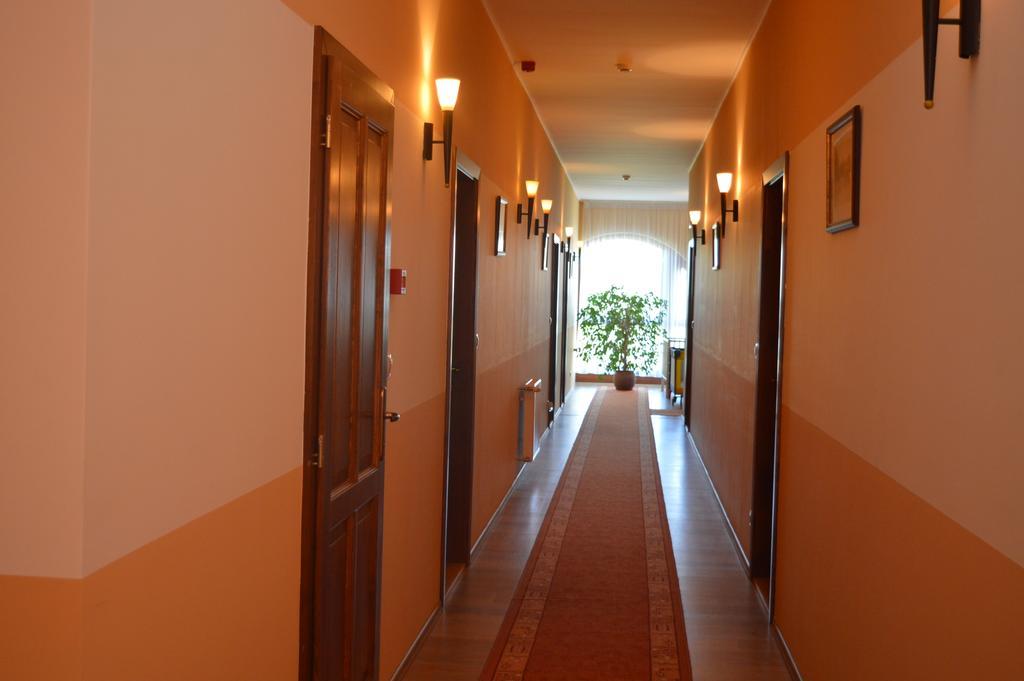 Bed and Breakfast Piroska Csarda Es Panzio Siófok Exterior foto